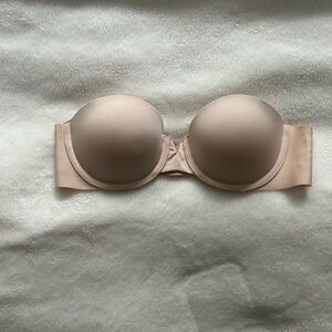 Victoria’s Secret Strapless Nude Bra